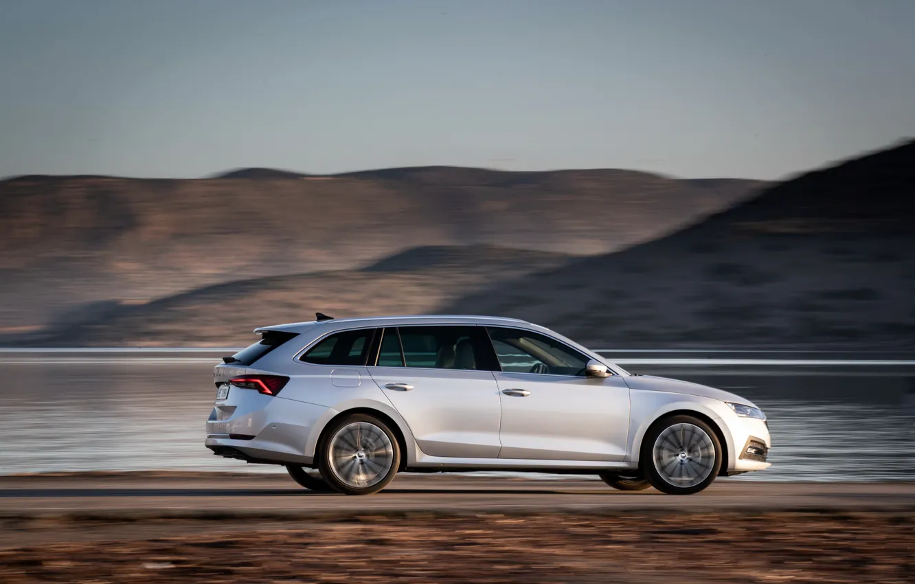 Photo wallpaper pond, Skoda, universal, Skoda, Octavia, 2020, Octavia Combi