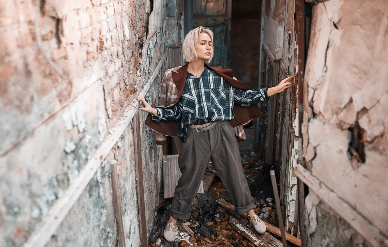 Photo wallpaper look, girl, shirt, pants, Dmitry Pererva, Anya Creep, Pererva Dmitry