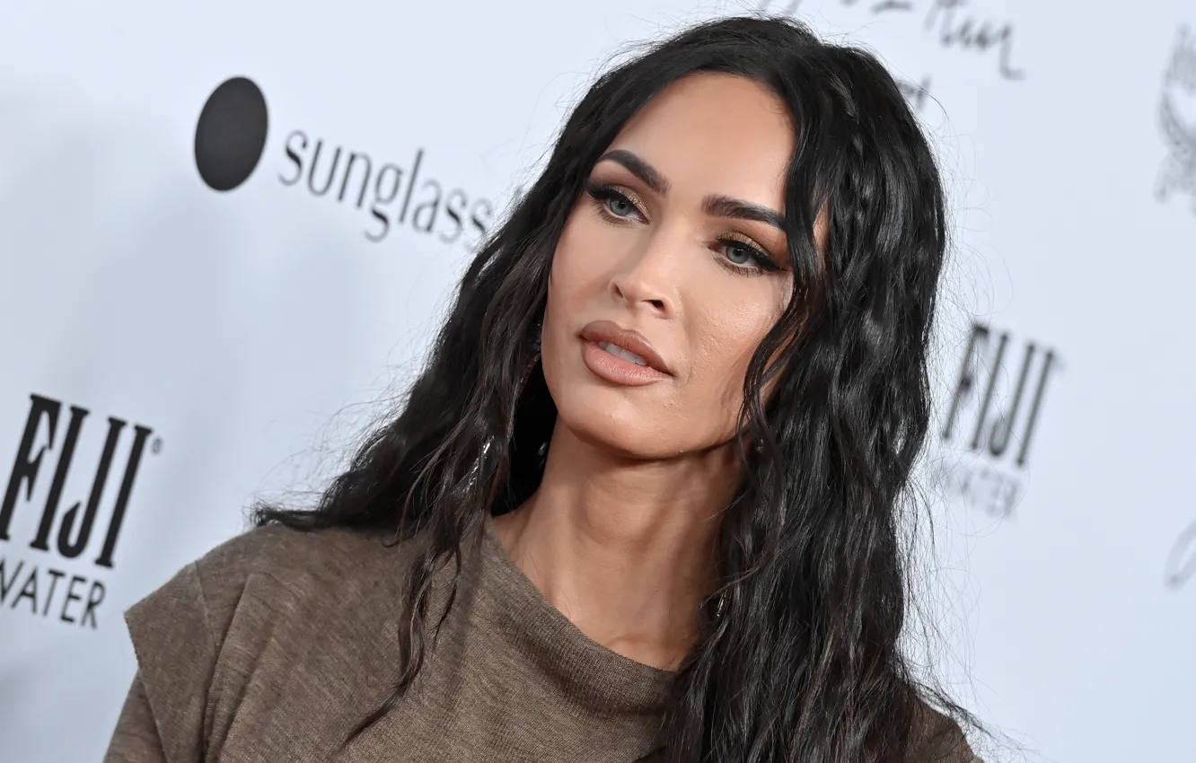 Photo wallpaper look, Megan Fox, Megan Fox, makeup, actress, brunette, photoshoot, hair