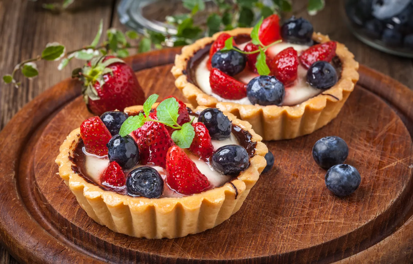 Photo wallpaper berries, blueberries, strawberry, basket, dessert, cream, dessert, berries