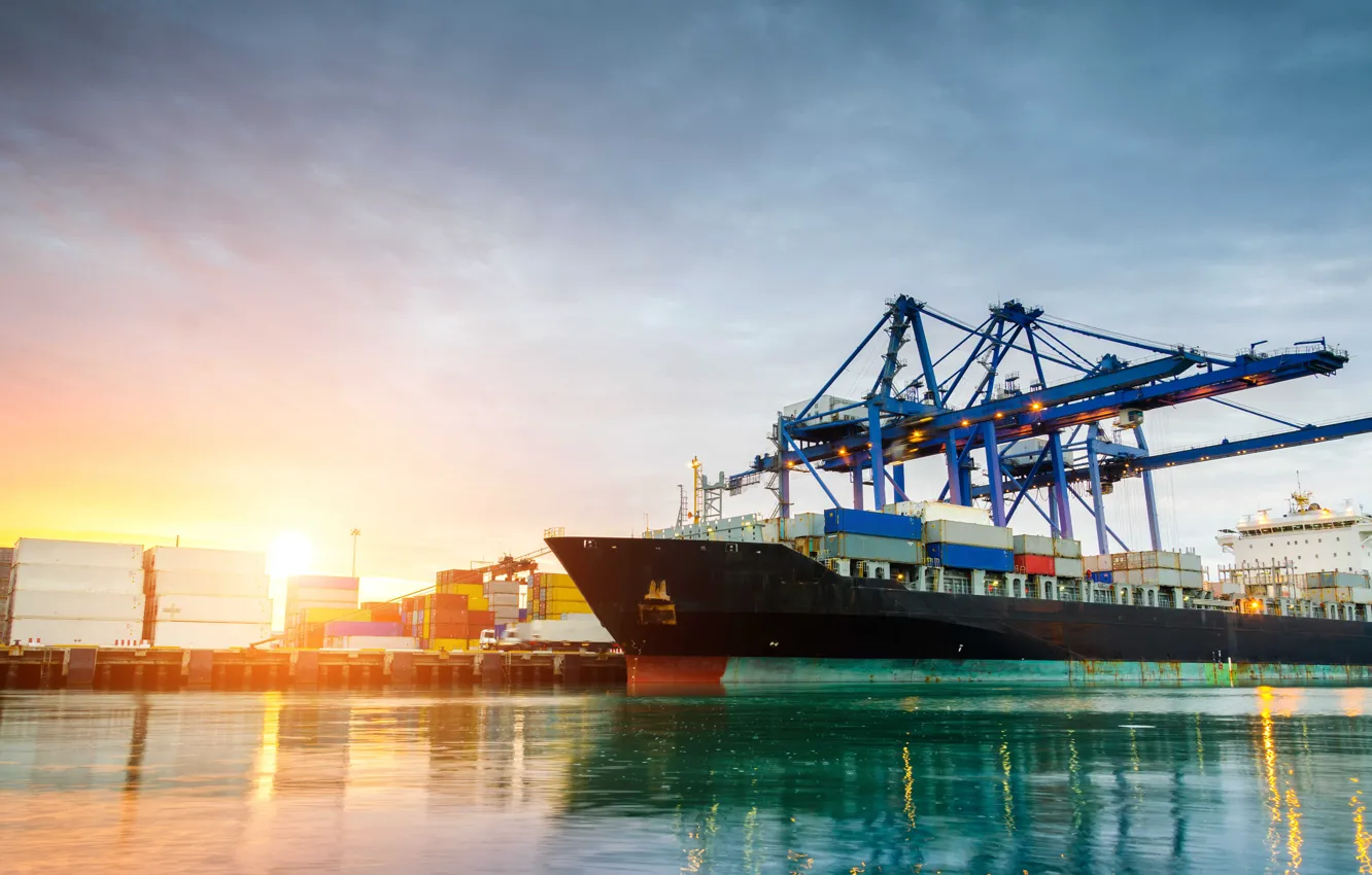 Photo wallpaper Sunset, Port, Dawn, The ship, A container ship, Cranes, Zaton, Container terminal