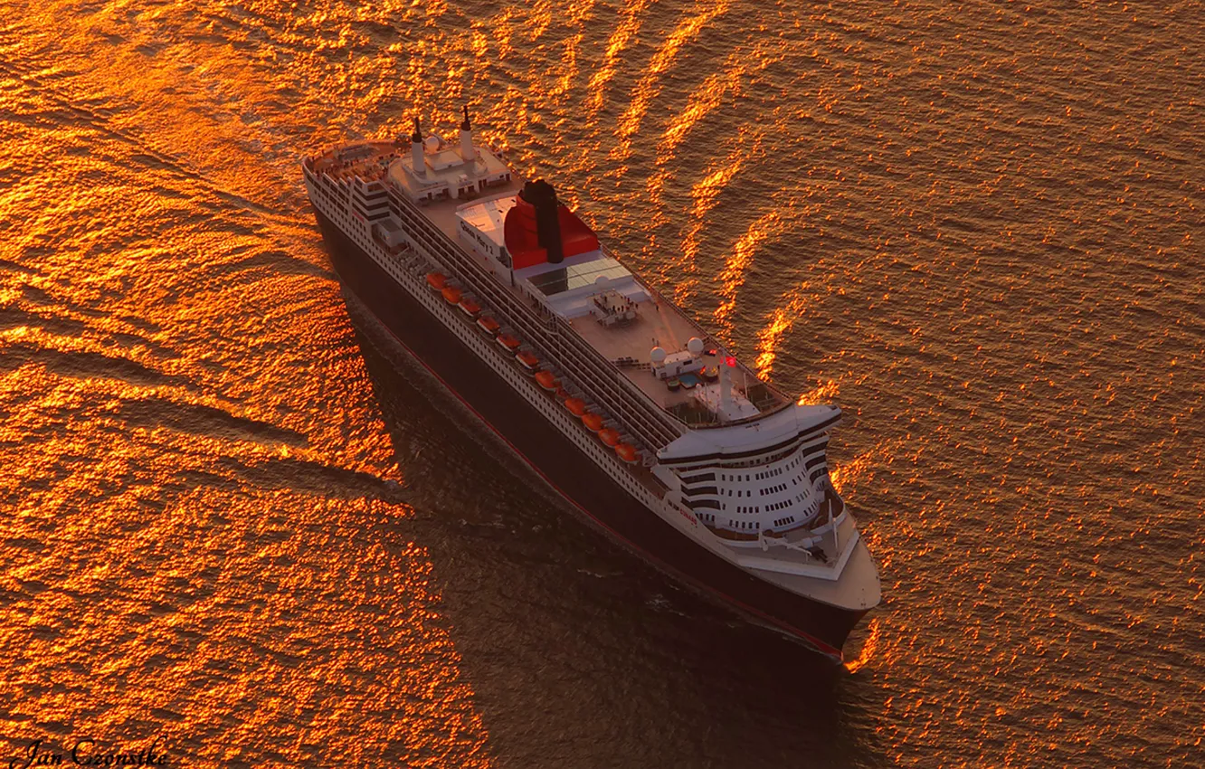 Photo wallpaper sea, the evening, liner, cruise