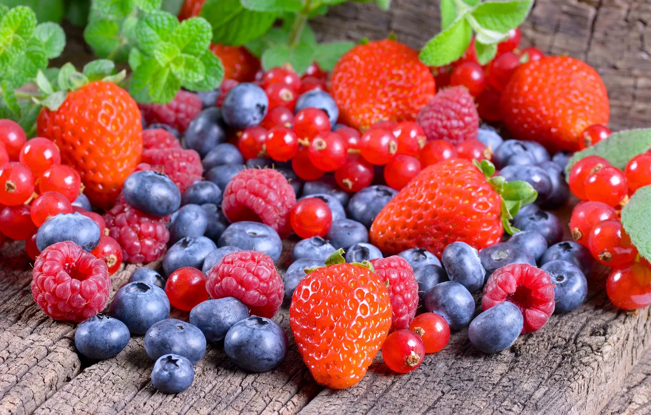 Photo wallpaper berries, raspberry, strawberry, placer, blueberries, red currant