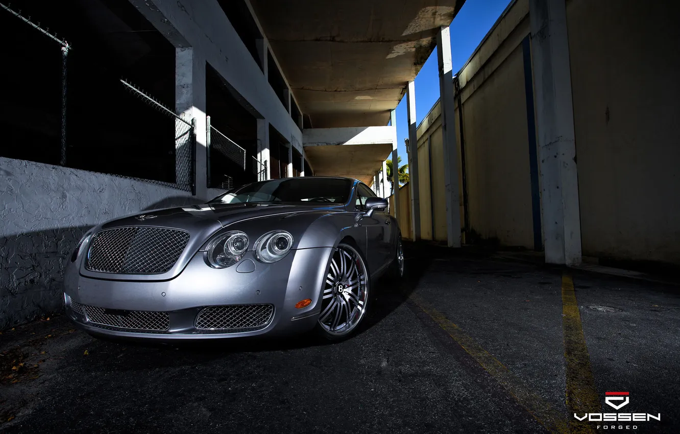 Photo wallpaper machine, auto, Bentley