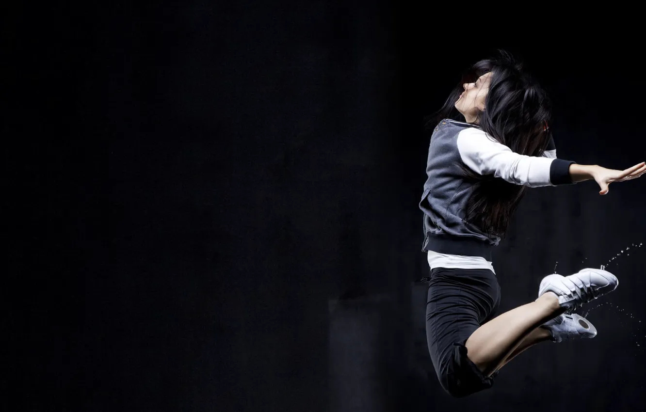Photo wallpaper girl, jump, dance