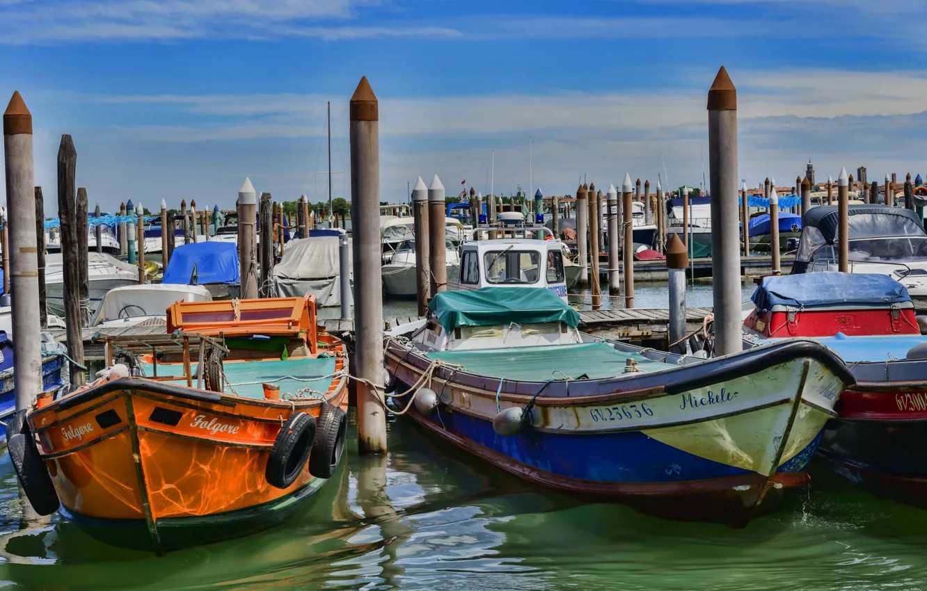Photo wallpaper boat, pier, colorful