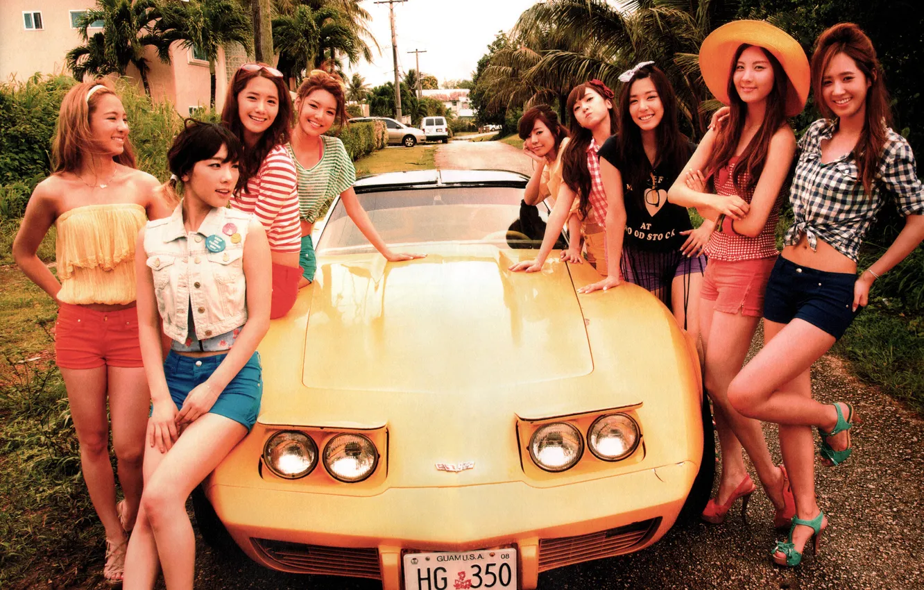 Photo wallpaper car, legs, girls, yellow