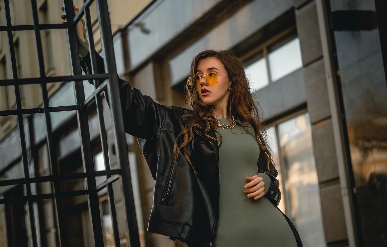 Photo wallpaper girl, dress, model, brunette, glasses, red lipstick, black jacket, leather jacket