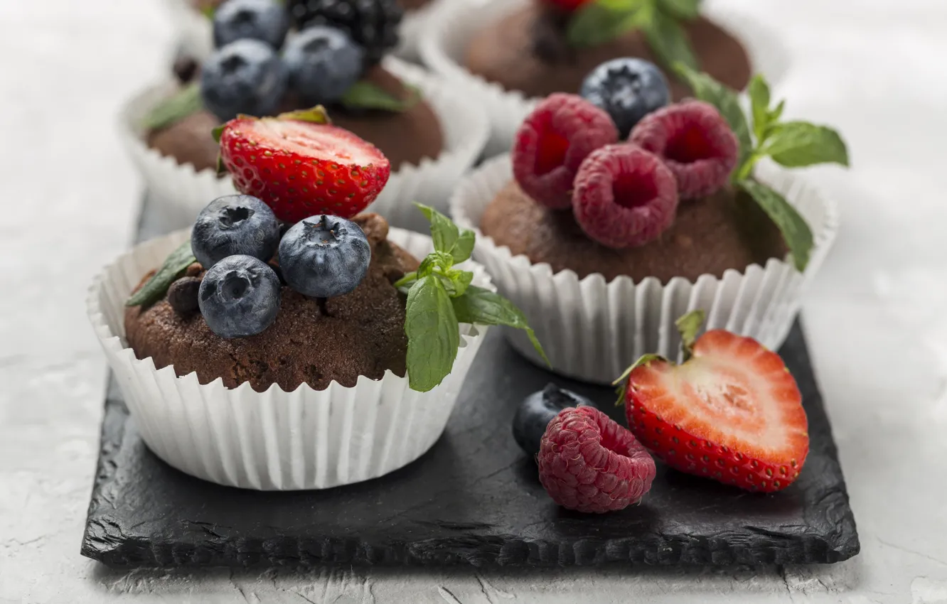 Photo wallpaper berries, raspberry, strawberry, cupcakes, blueberries, cupcakes
