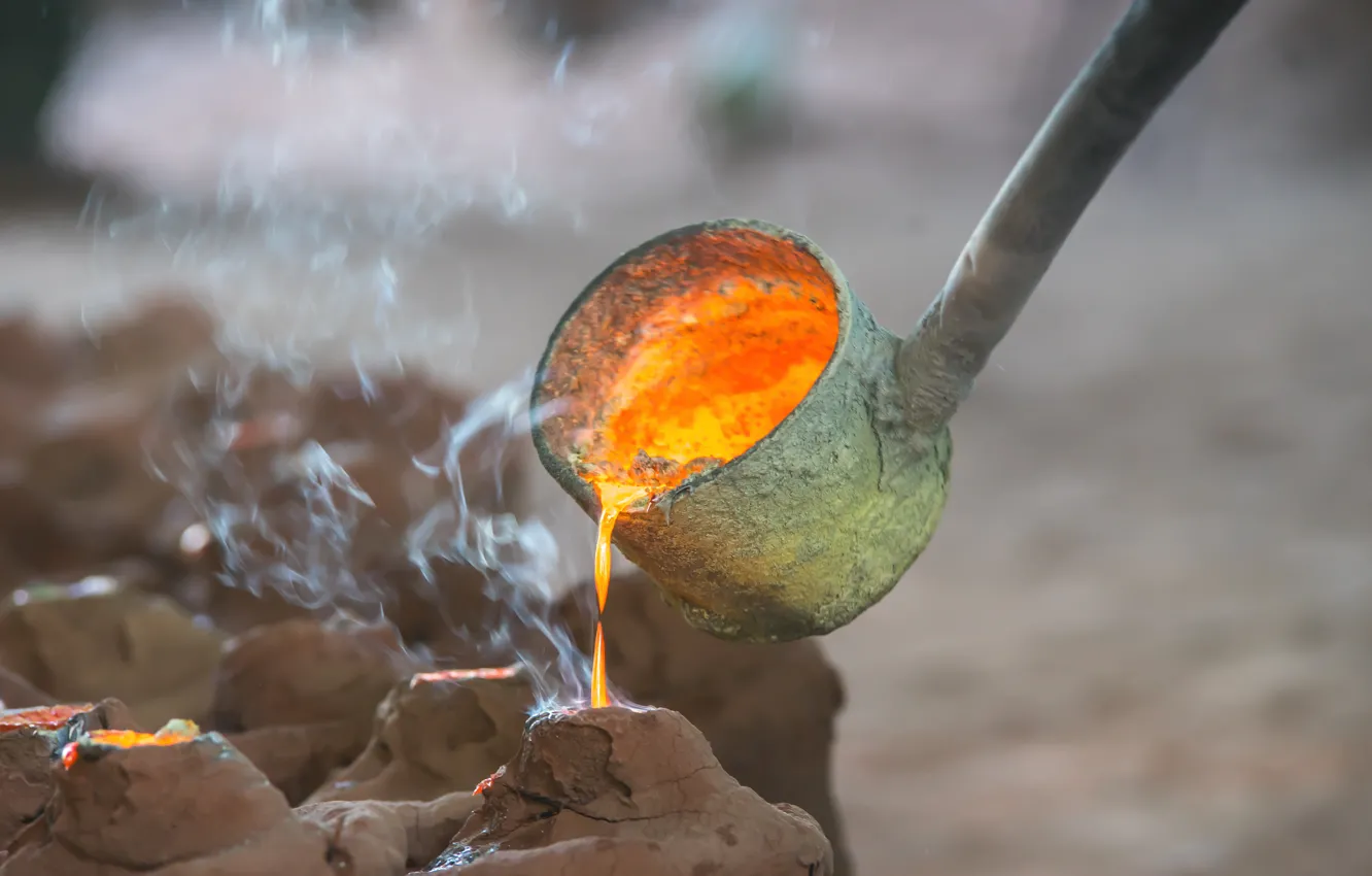 Photo wallpaper metal, liquid, foundry