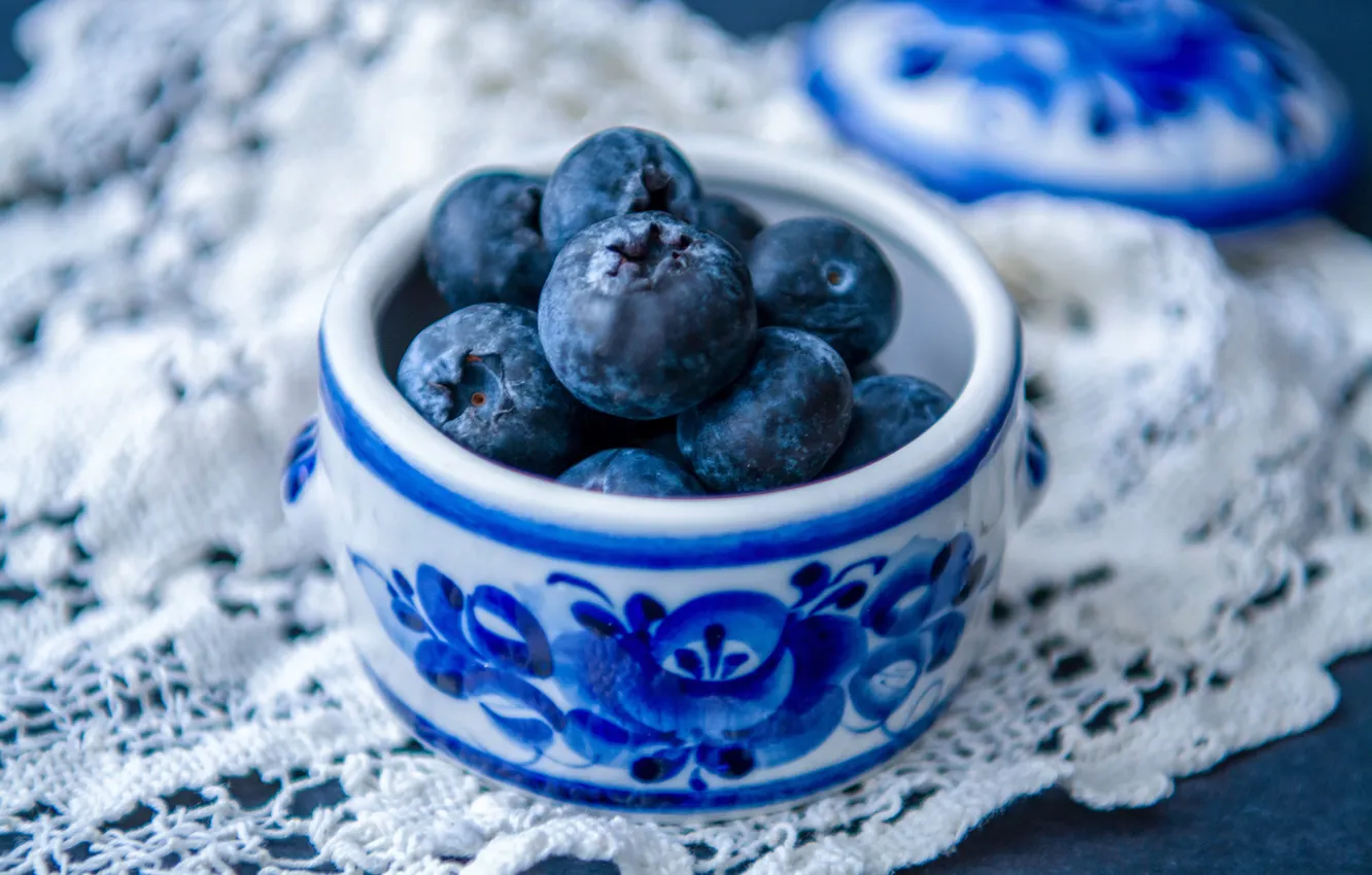 Photo wallpaper berries, blueberries, napkin