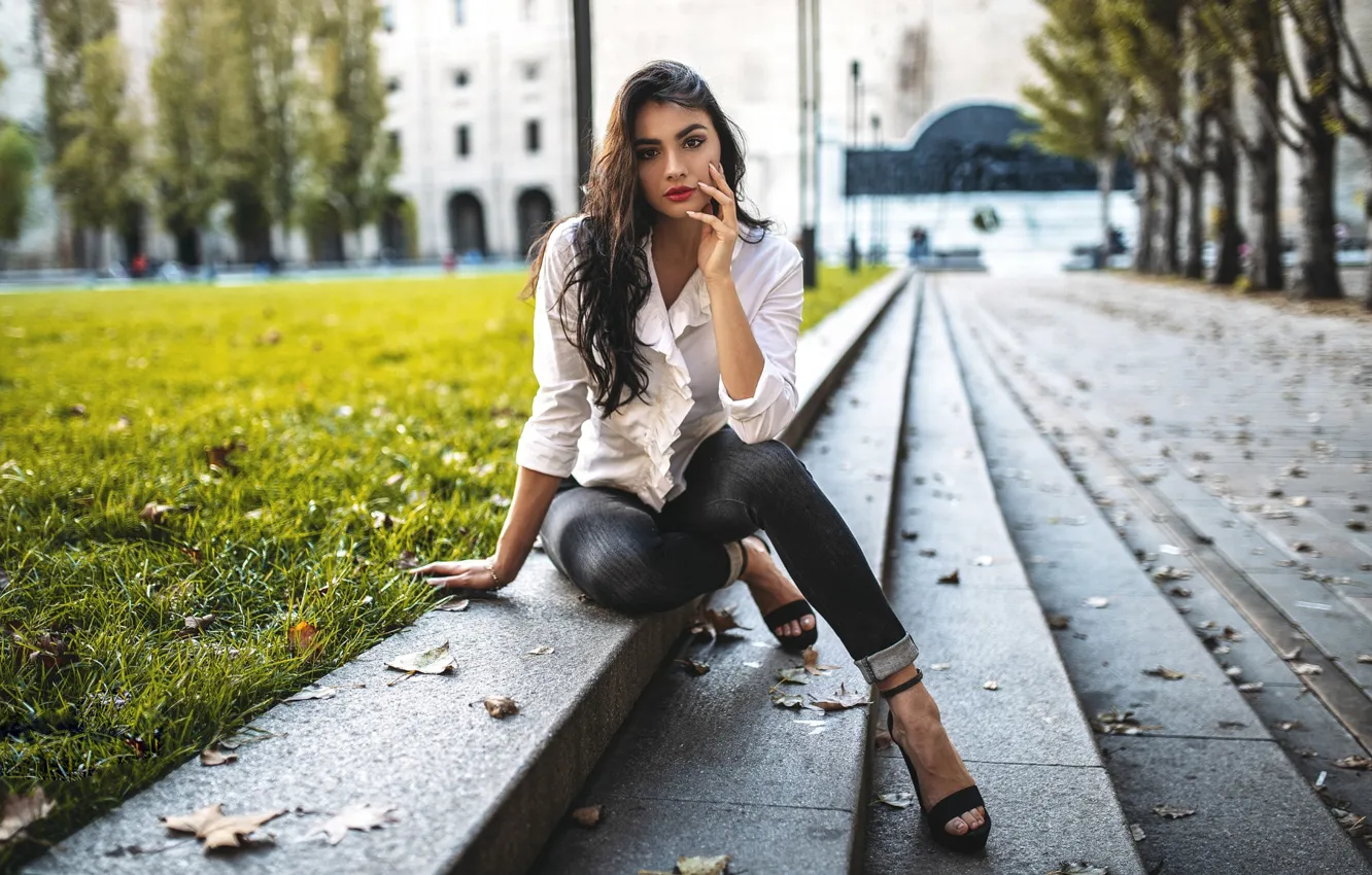 Photo wallpaper autumn, grass, look, leaves, girl, pose, photo, beauty