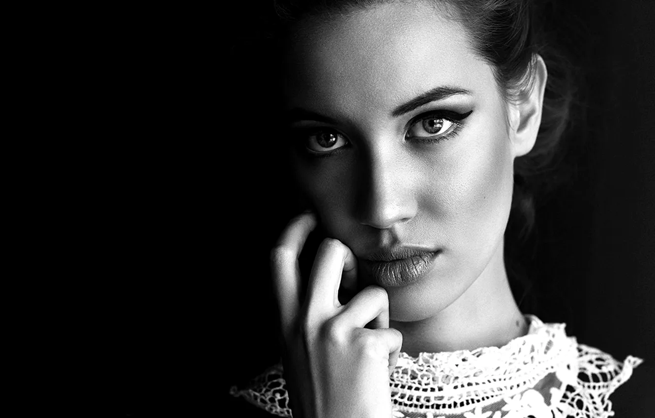 Photo wallpaper eyes, look, girl, face, hand, lips, black and white