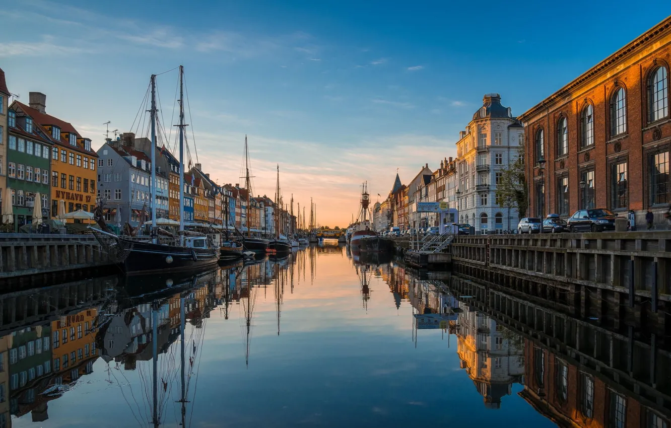 Photo wallpaper river, boat, home, Europe, channel