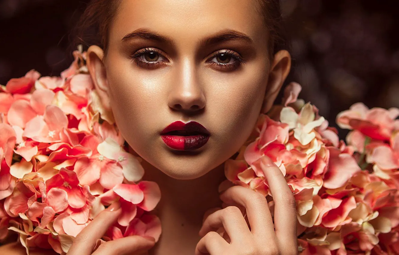 Photo wallpaper girl, eyes, smile, flowers, model, beauty, lips, face