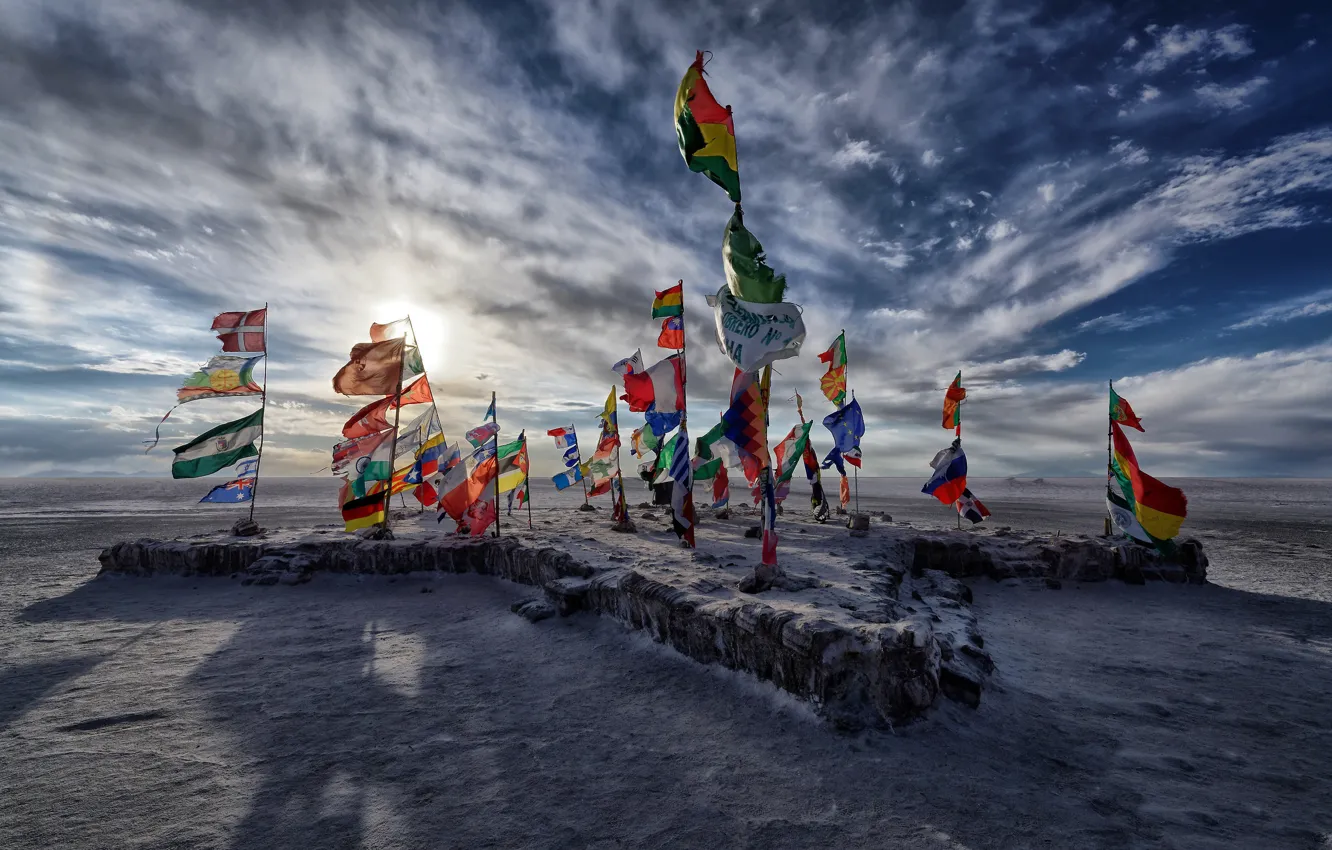 Photo wallpaper lake, Salar de uyuni, salt, Flags, Bolivia