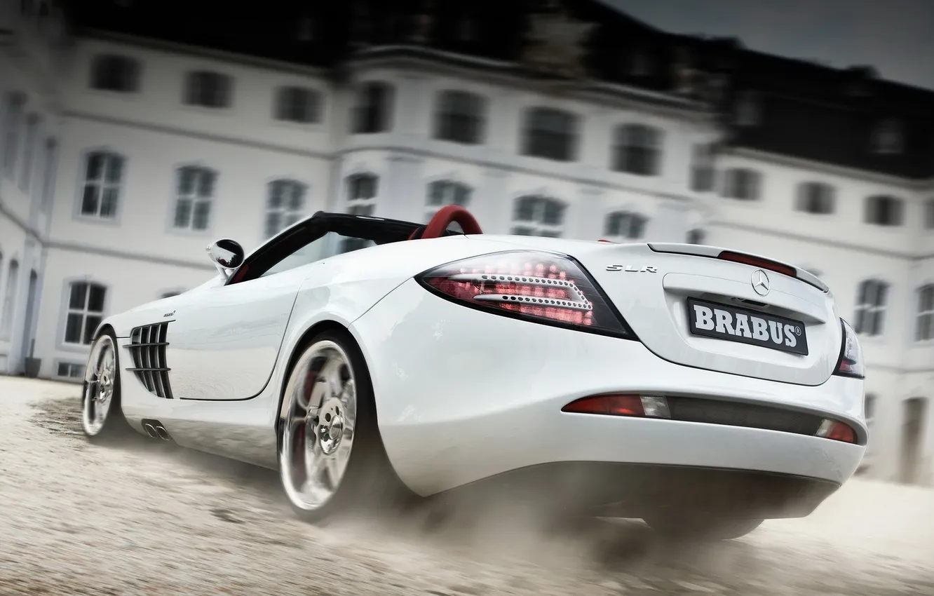 Photo wallpaper dust, blur, Mercedes, rubber