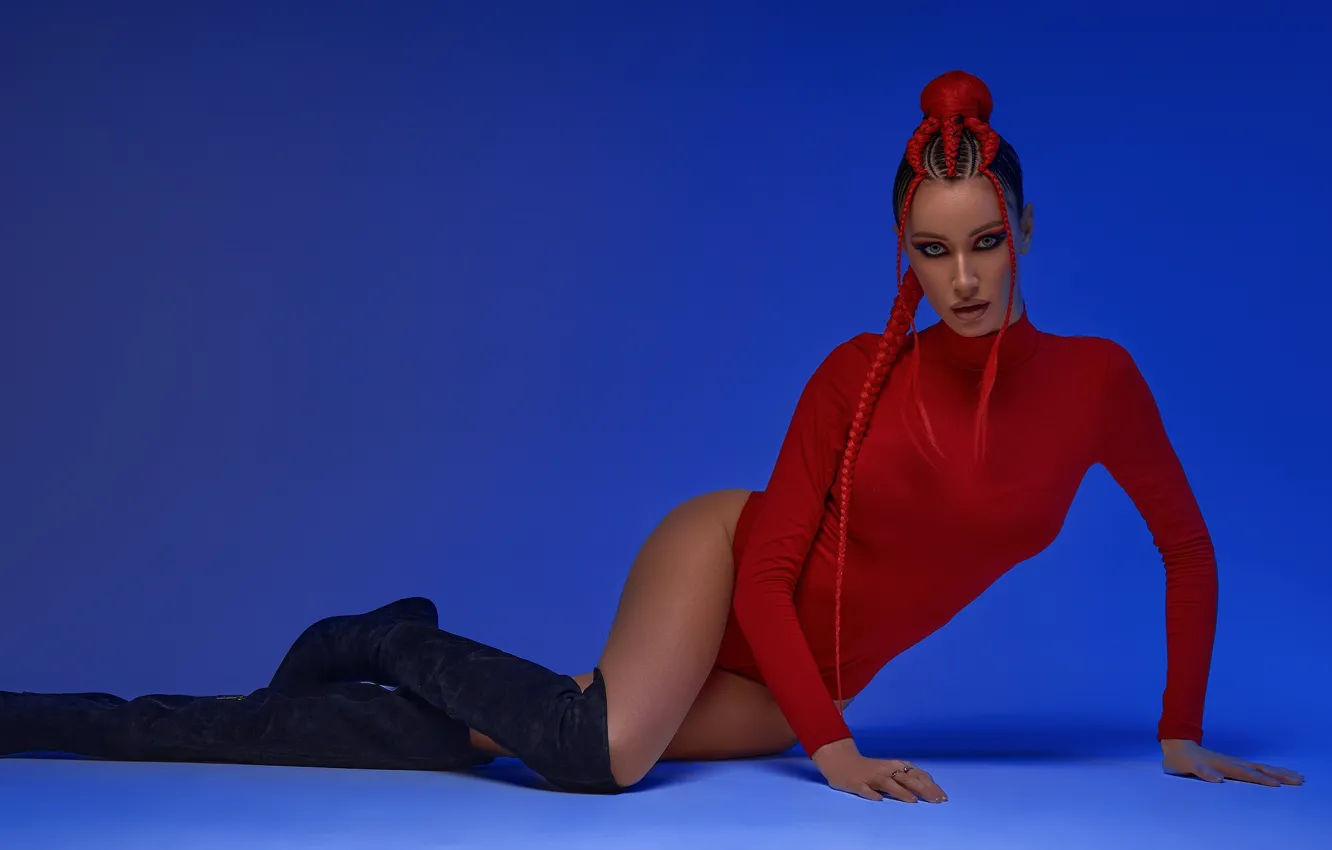 Photo wallpaper look, girl, pose, model, boots, hands, makeup, braids