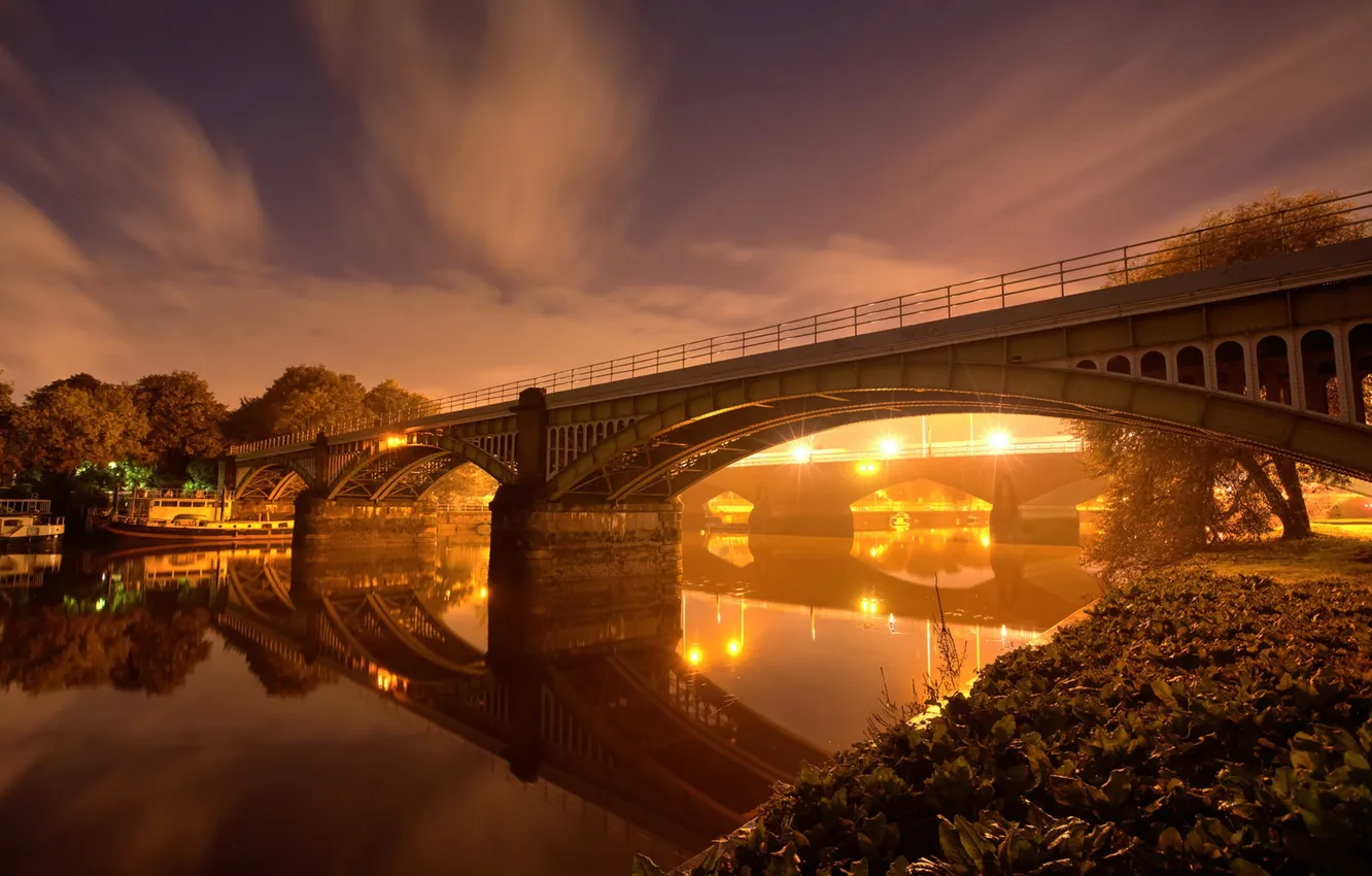 Photo wallpaper London, Richmond, Twickenham Bridge