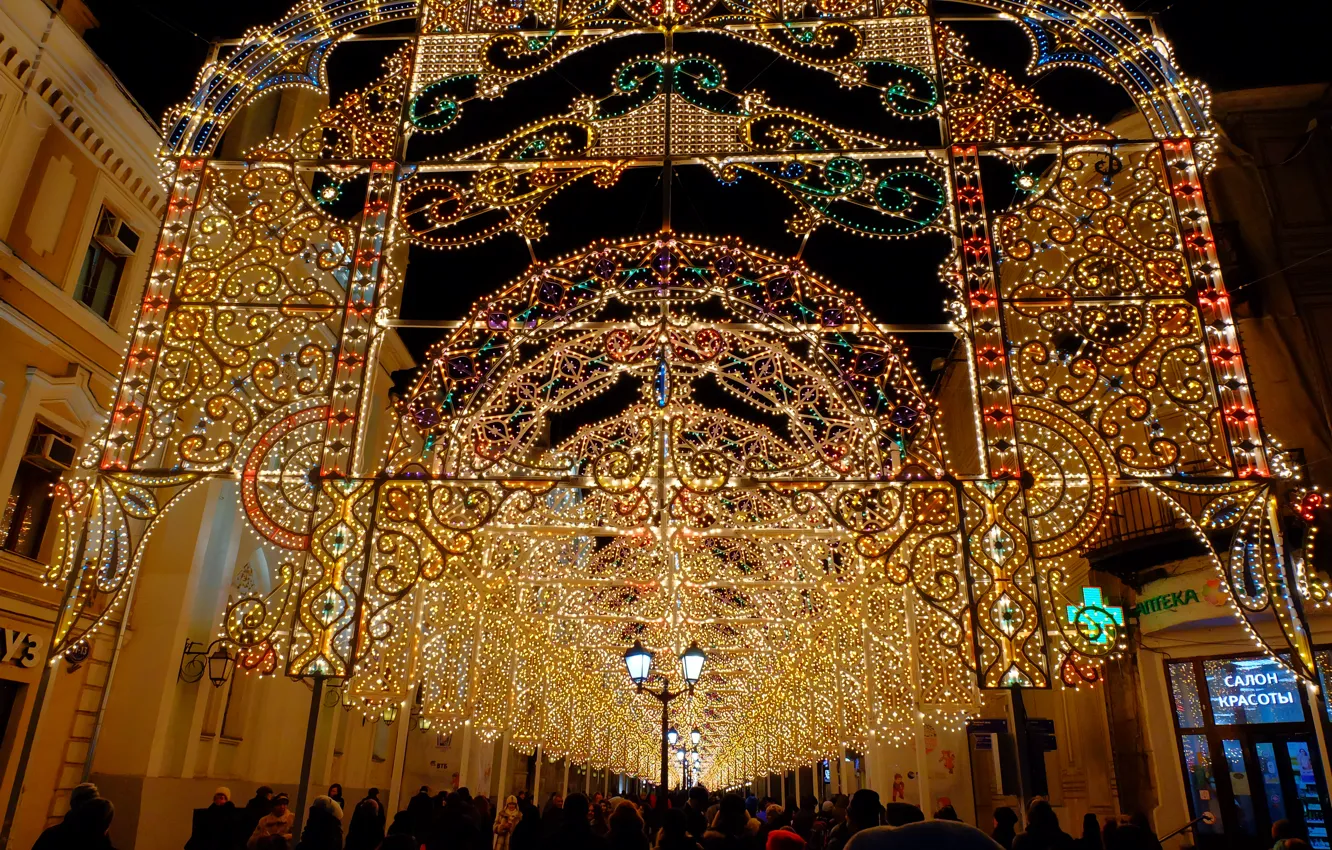 Photo wallpaper holiday, street, the evening, lights, lights, beautiful, Moscow, garland