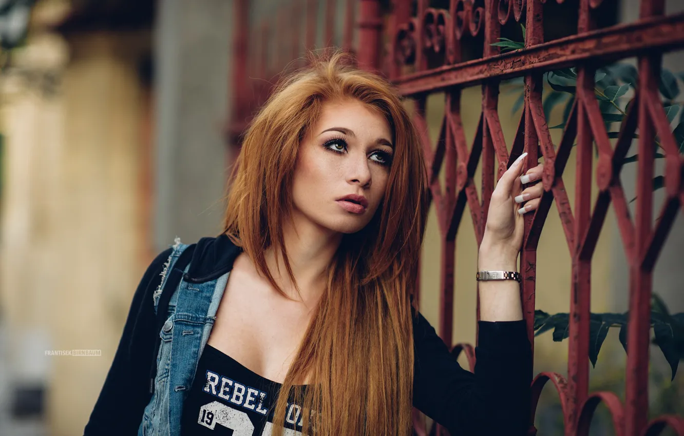 Photo wallpaper girl, pose, model, the fence, portrait, makeup, hairstyle, redhead