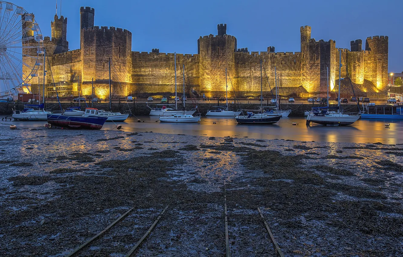 Photo wallpaper lights, castle, Wales, Caernarfon
