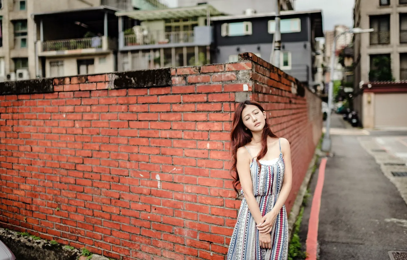 Photo wallpaper girl, the city, street