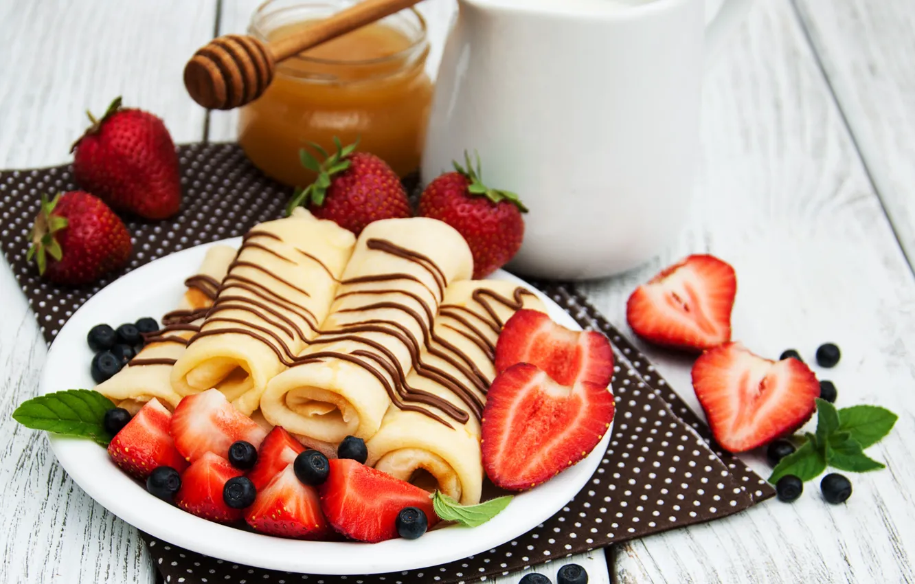 Photo wallpaper berries, chocolate, Breakfast, strawberry, honey, pancakes, Olena Rudo