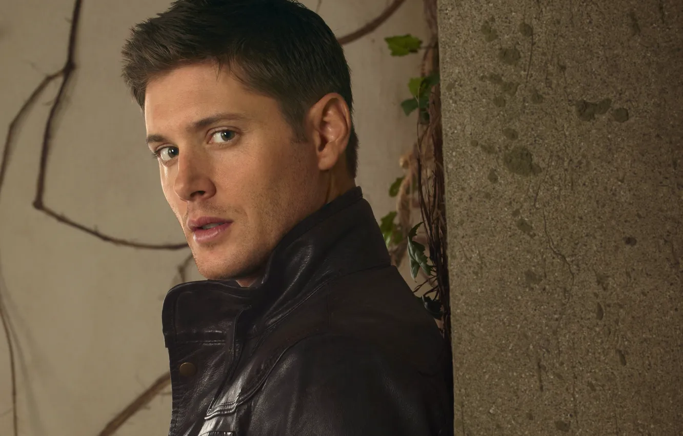 Photo wallpaper wall, jacket, actor, male, the series, Supernatural, Jensen Ackles, Supernatural