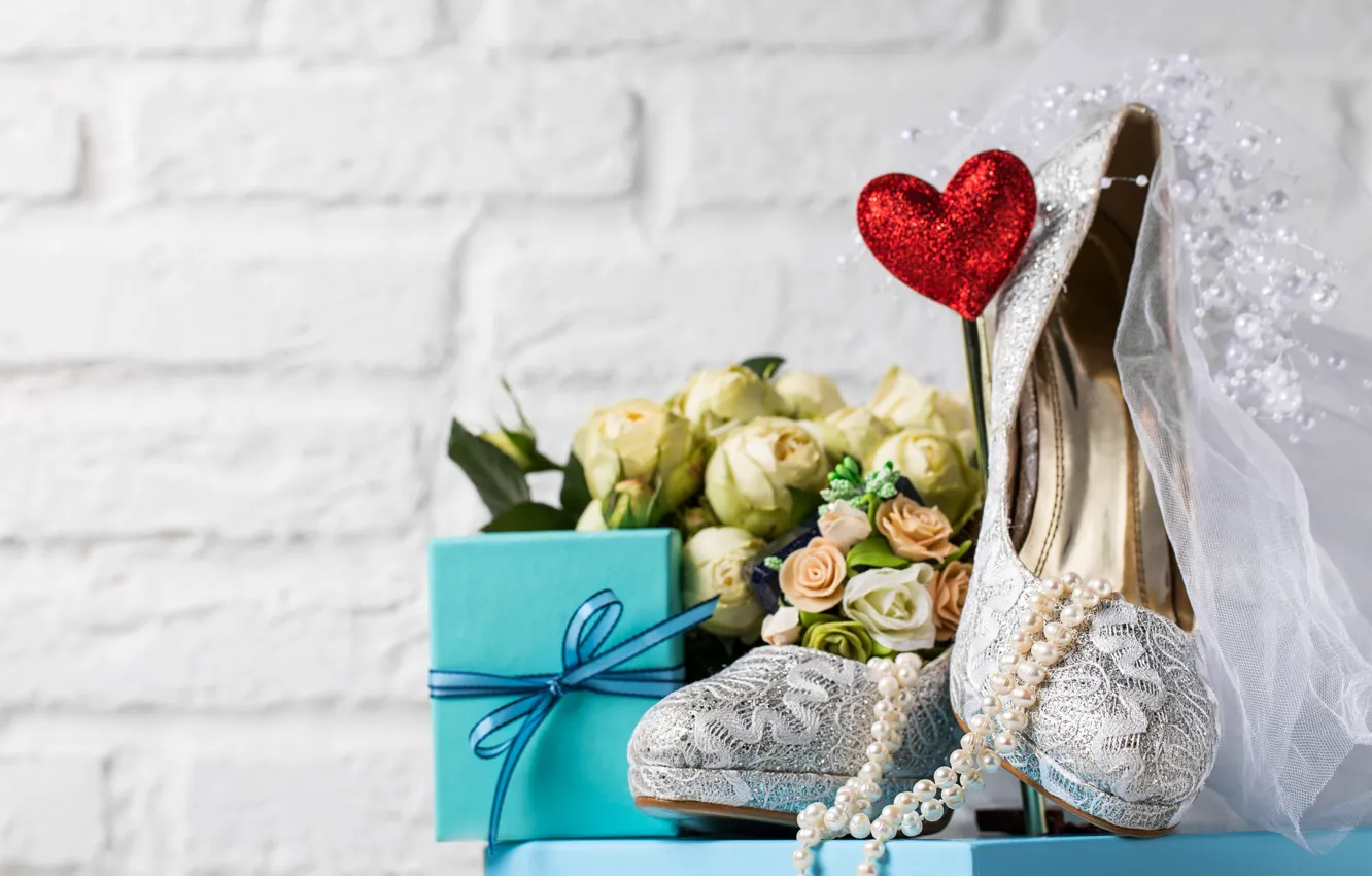 Photo wallpaper gift, shoes, beads, veil, wedding, the bride's bouquet, Valeria Maksakova