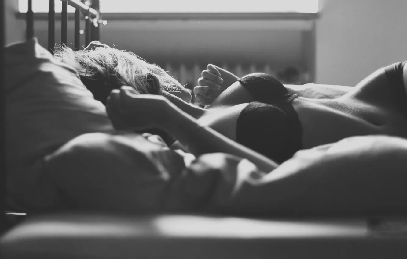 Photo wallpaper girl, body, underwear, bed