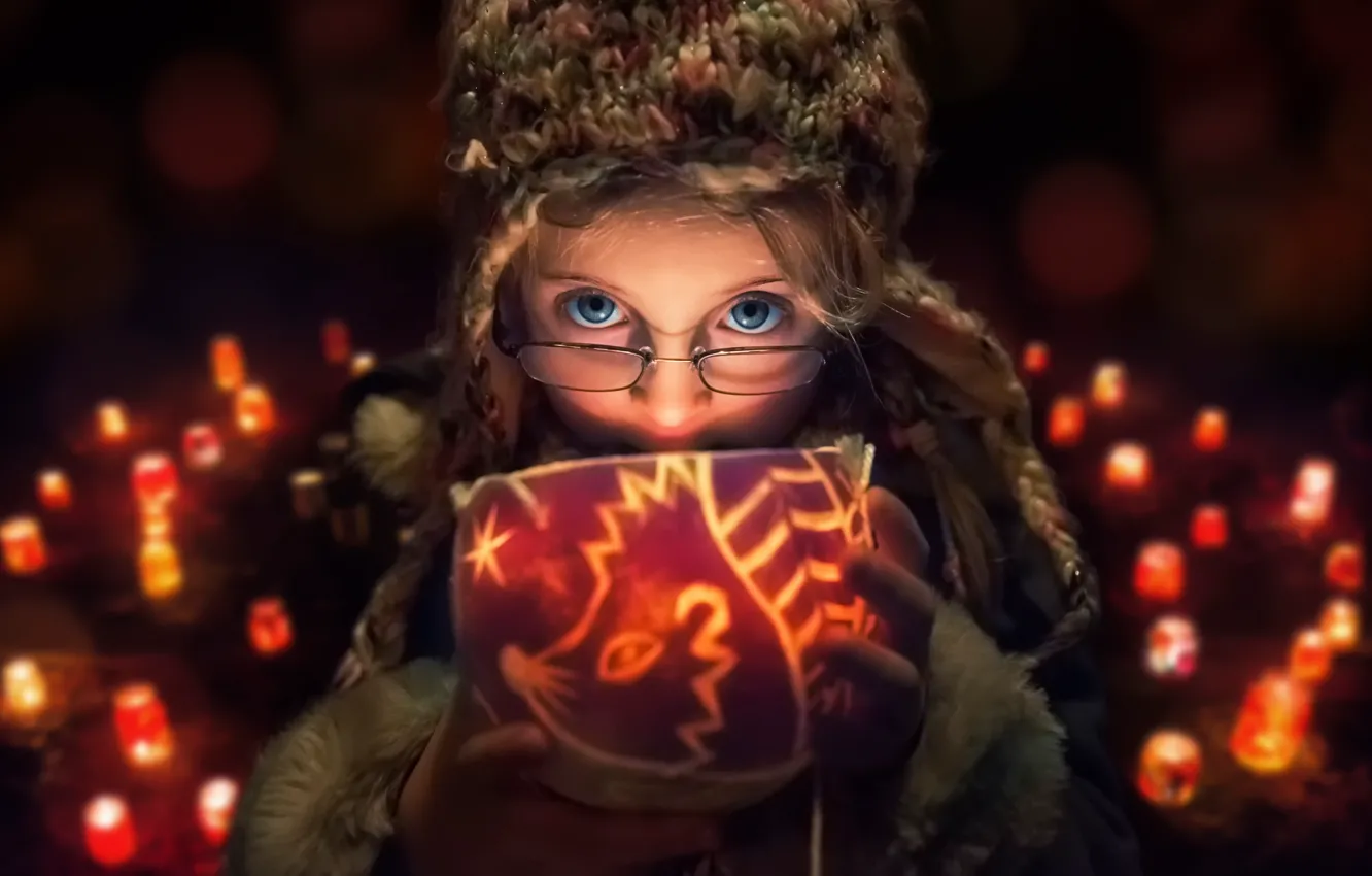 Photo wallpaper hat, candles, Christmas, girl