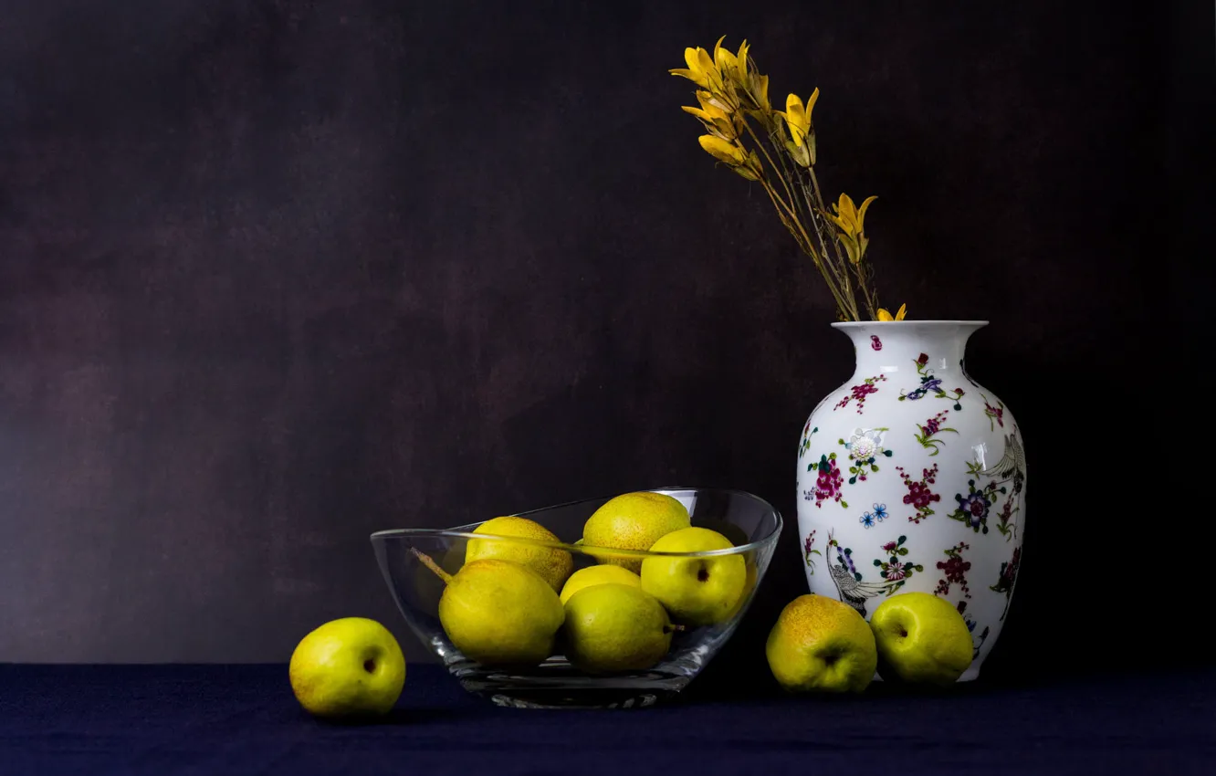 Photo wallpaper glass, flowers, yellow, the dark background, bouquet, vase, bowl, fruit