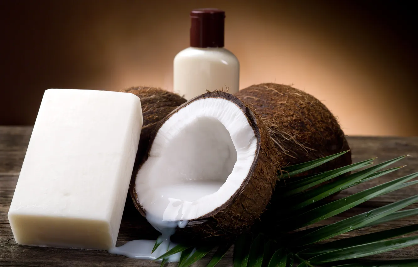 Photo wallpaper table, soap, coconuts, bottle