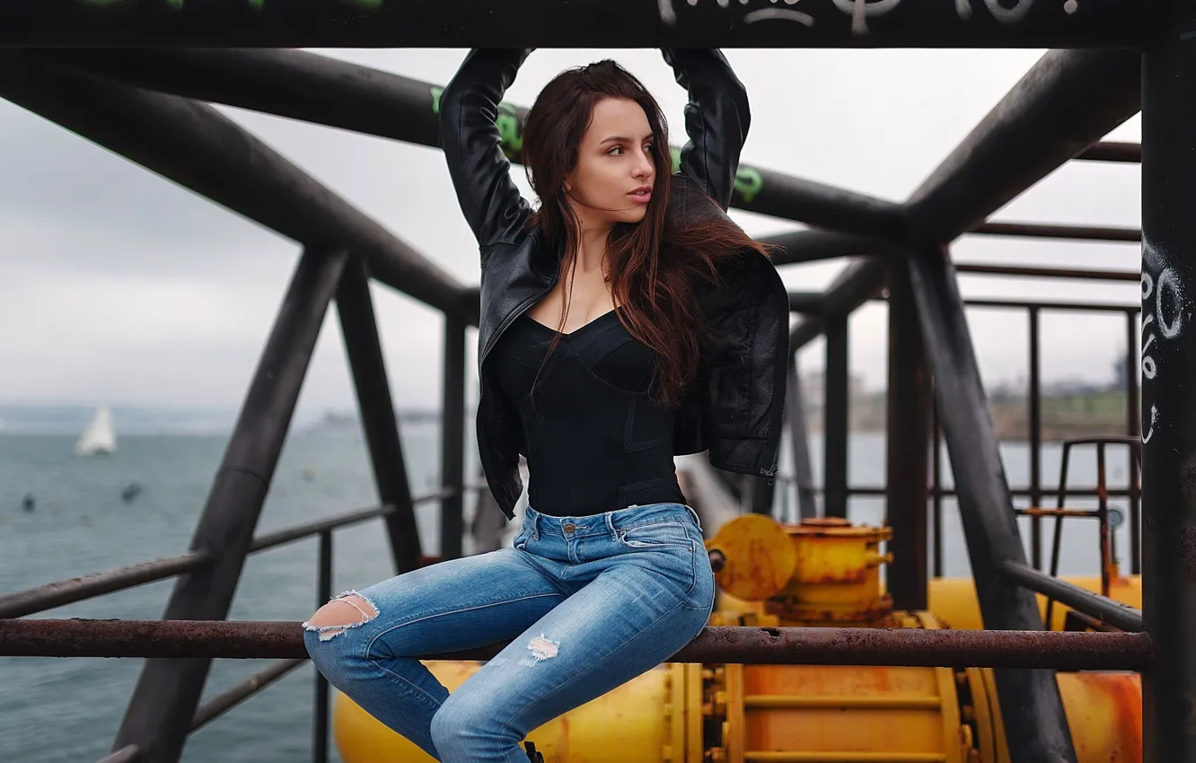 Photo wallpaper pose, black, model, jeans, Mike, jacket, tower, brown hair