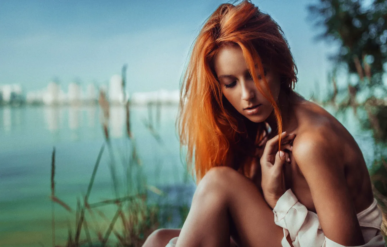 Photo wallpaper nature, portrait, redhead, on the shore, George Chernyadev