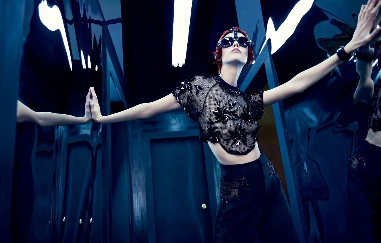 Photo wallpaper photoshoot, Karlie Kloss, the"W", January-2014