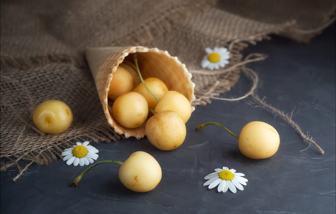 Photo wallpaper flowers, yellow, berries, table, chamomile, placer, burlap, cherry