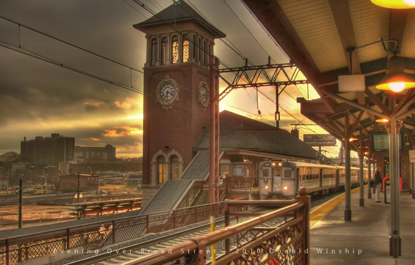 Photo wallpaper watch, station, train