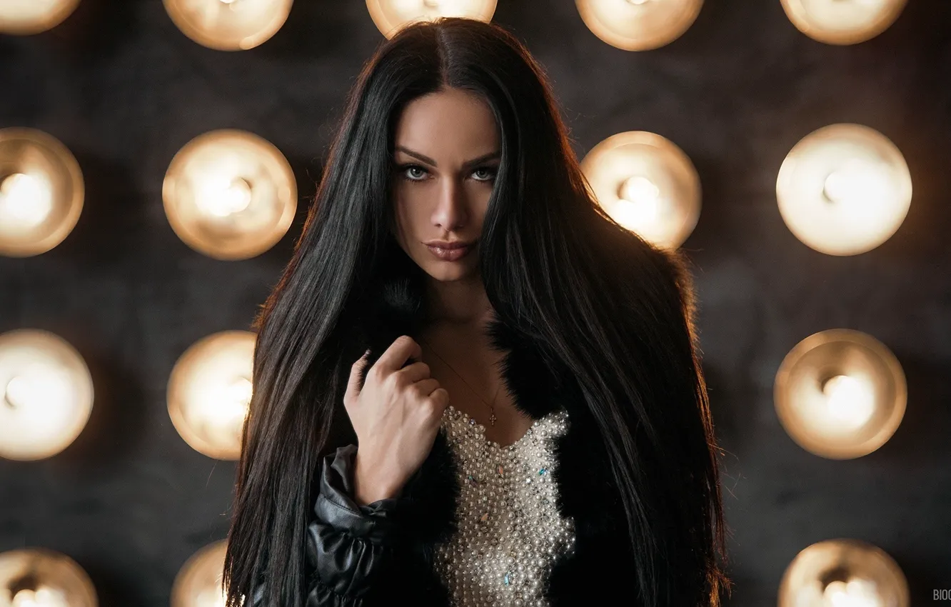 Photo wallpaper look, girl, light, makeup, brunette, hairstyle, light bulb, bokeh