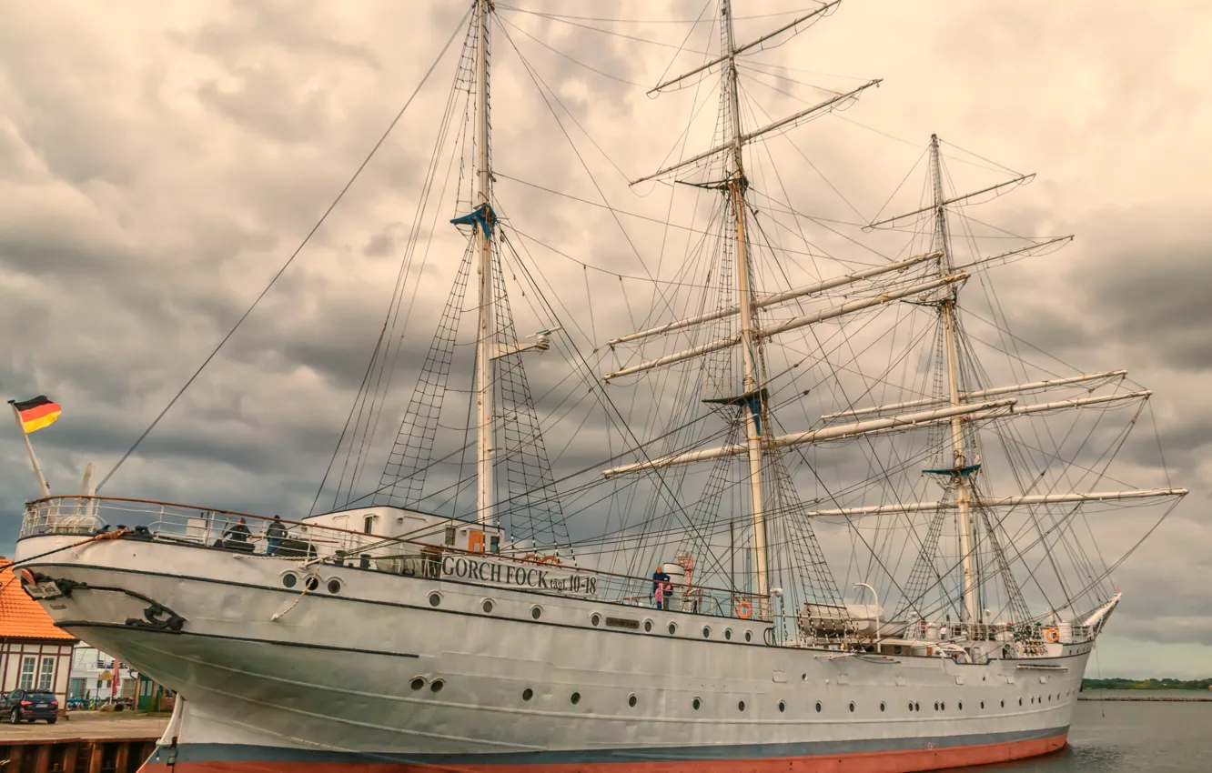 Photo wallpaper ship, sailboat, Germany, Museum, Gorch Fock