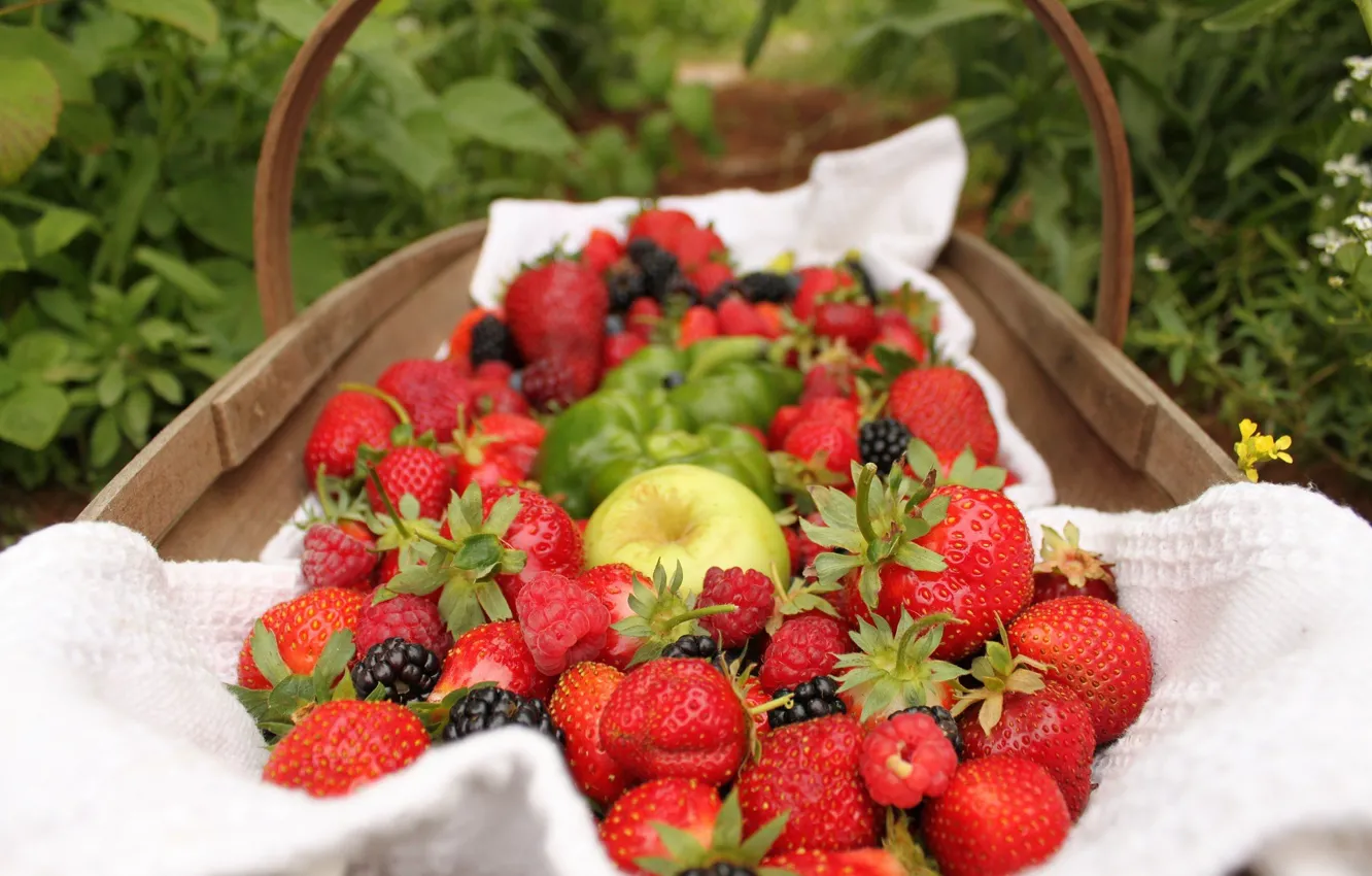 Photo wallpaper berries, basket, Apple, strawberry, BlackBerry