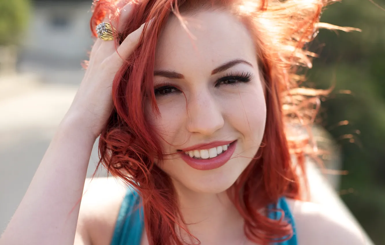 Photo wallpaper look, the sun, close-up, pose, model, makeup, hairstyle, red