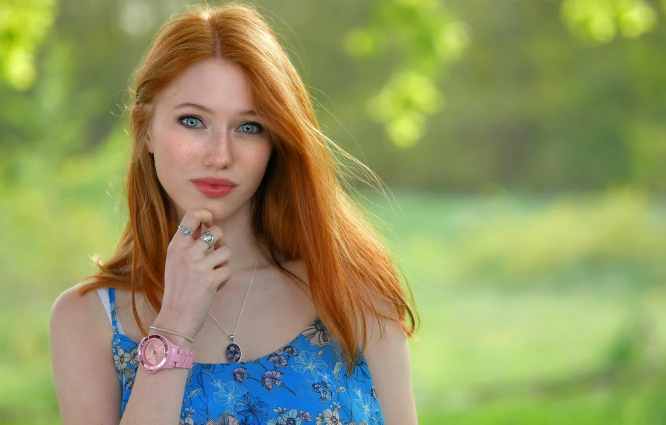 Photo wallpaper look, decoration, pose, background, model, watch, portrait, hands