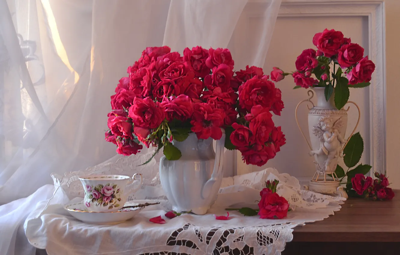 Photo wallpaper flowers, roses, Cup, vase, pitcher, still life, napkin, Valentina Fencing