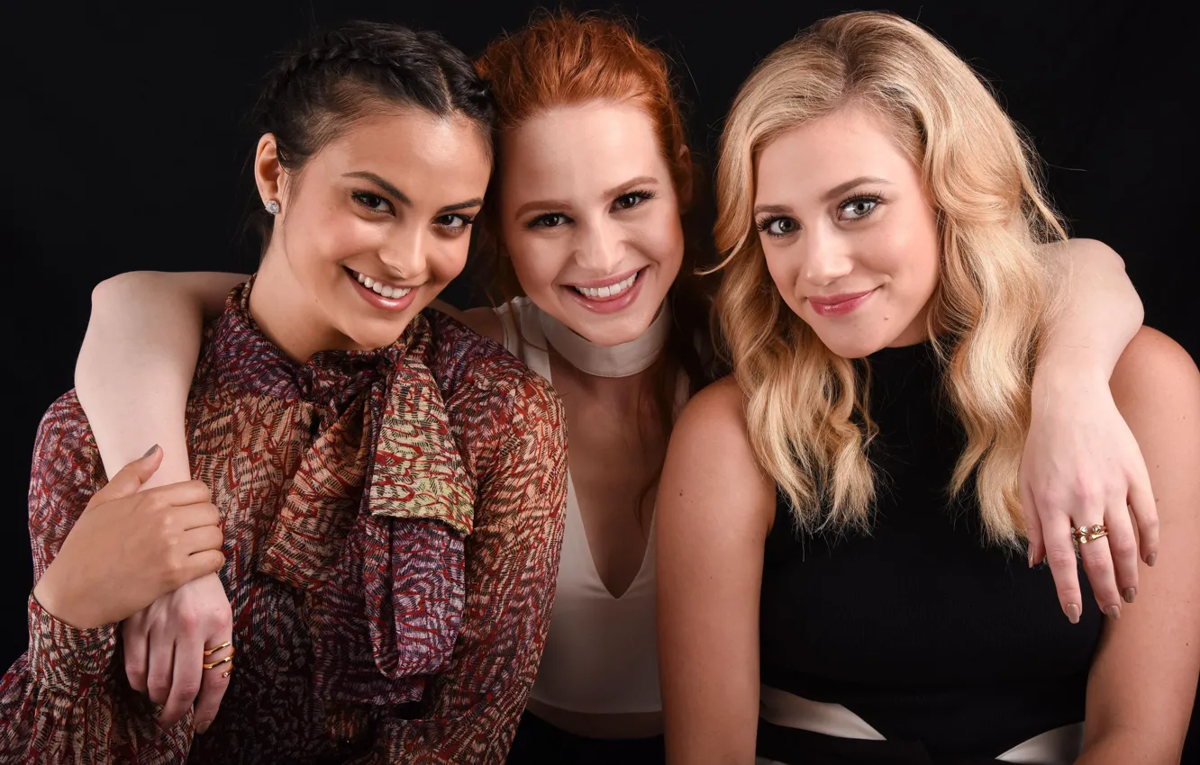 Photo wallpaper Riverdale, Veronica Lodge, Camila Mendes, Betty Cooper, Lili Reinhart, Riverdale, Cheryl Blossom, Madelaine Petsch