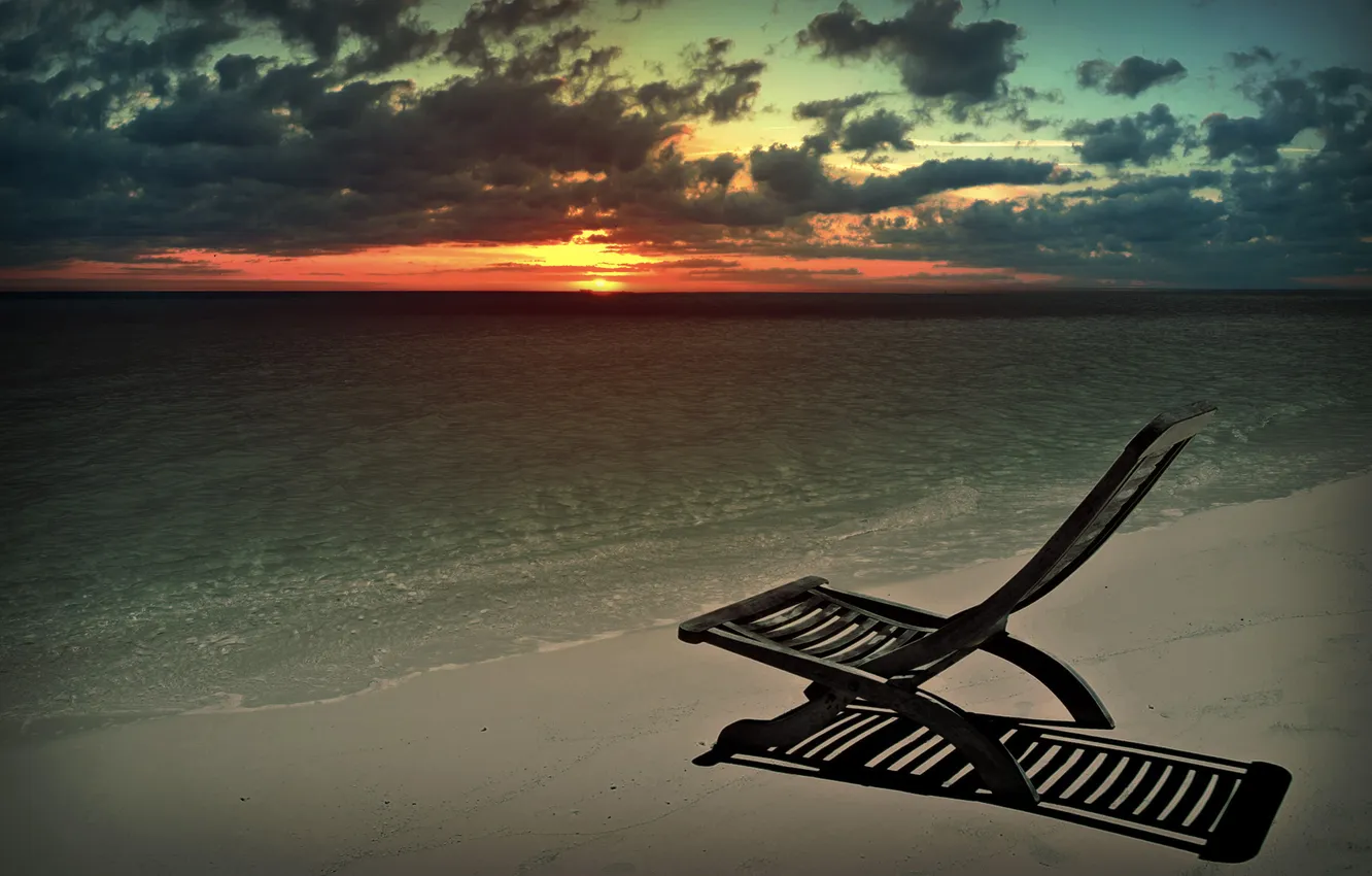 Photo wallpaper sea, beach, sunset, sun loungers