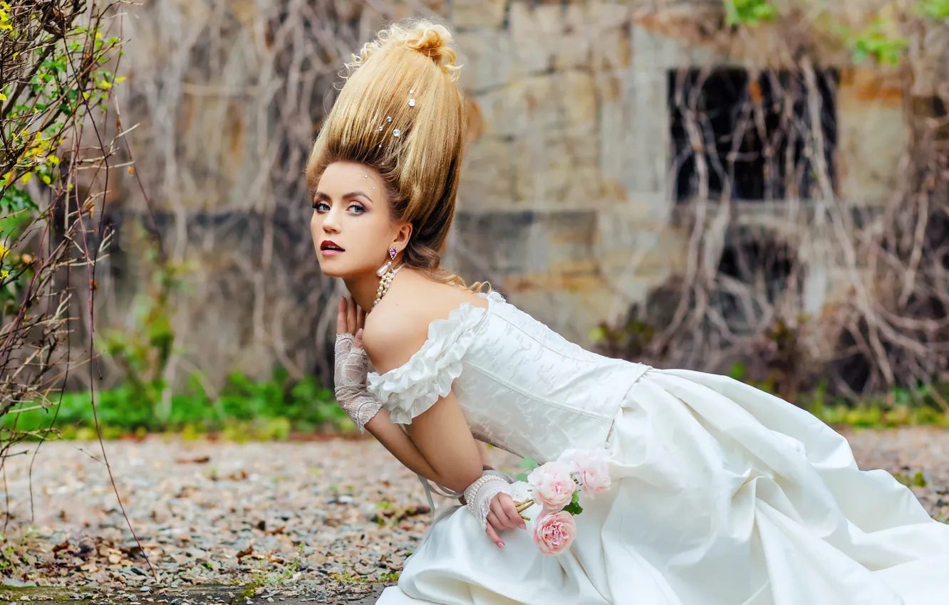 Photo wallpaper look, pose, style, model, portrait, roses, makeup, garden