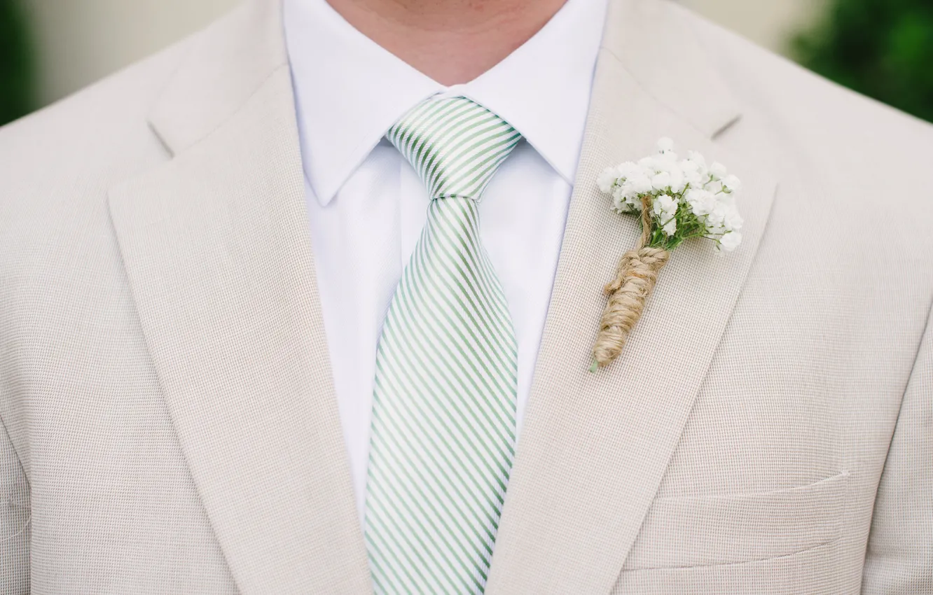 Photo wallpaper flowers, costume, tie, the groom
