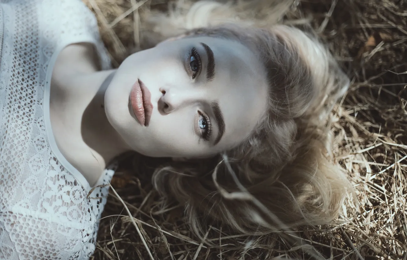 Photo wallpaper girl, face, blonde